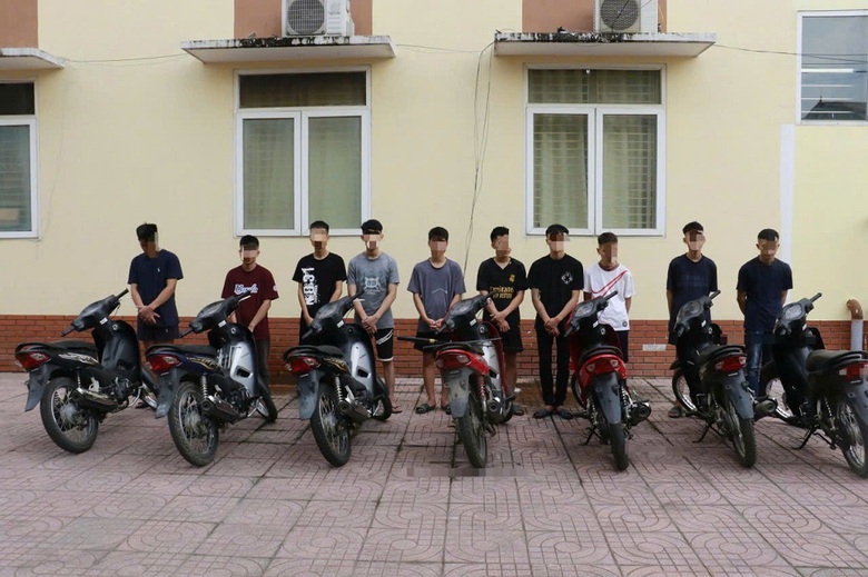 Nghệ An: Triệu tập 14 đối tượng g&acirc;y rối trật tự c&ocirc;ng cộng- Ảnh 1.