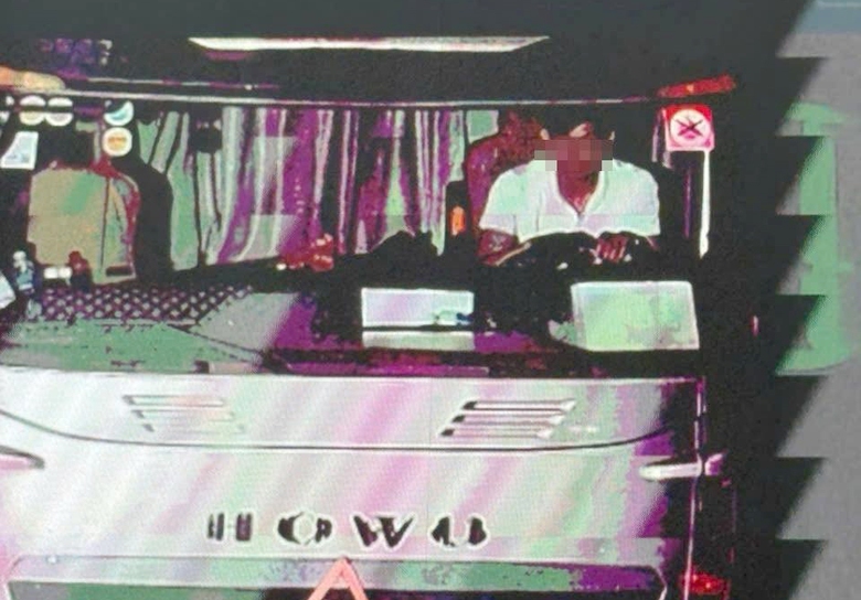 Camera ph&aacute;t hiện hơn 1.800 t&agrave;i xế kh&ocirc;ng thắt d&acirc;y an to&agrave;n tr&ecirc;n cao tốc Nội B&agrave;i - L&agrave;o Cai- Ảnh 1.