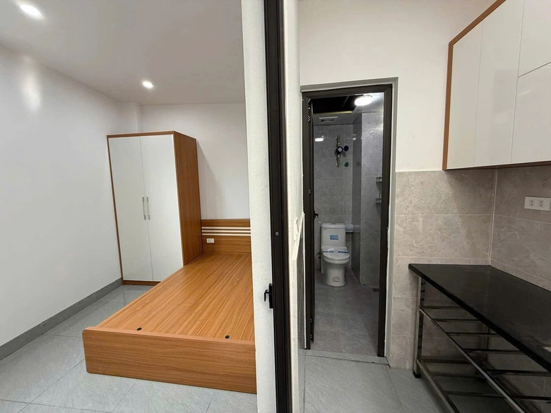 Sinh vi&ecirc;n, người trẻ kh&oacute; thu&ecirc; nh&agrave; trọ ở H&agrave; Nội v&igrave; gi&aacute; tăng cao- Ảnh 3.