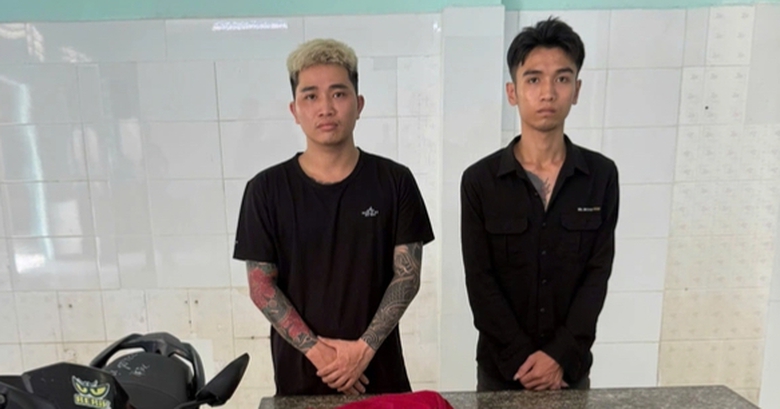 TP.HCM: Xử l&yacute; nghi&ecirc;m nh&oacute;m Tiktoker d&agrave;n dựng clip phản cảm, g&acirc;y rối nơi c&ocirc;ng cộng- Ảnh 1.