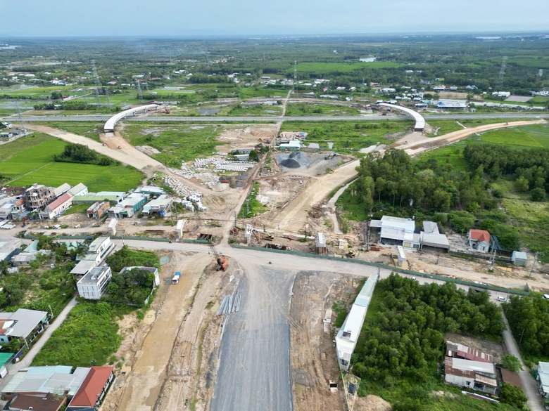 Chậm tiến độ k&eacute;o d&agrave;i, một nh&agrave; thầu phụ bị loại khỏi dự &aacute;n V&agrave;nh đai 3 TP.HCM- Ảnh 1.