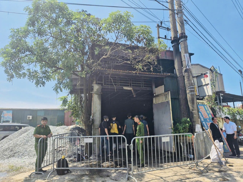 Khẩn trương điều tra nguy&ecirc;n nh&acirc;n vụ ch&aacute;y l&agrave;m 4 người tử vong tại Thường T&iacute;n- Ảnh 1.