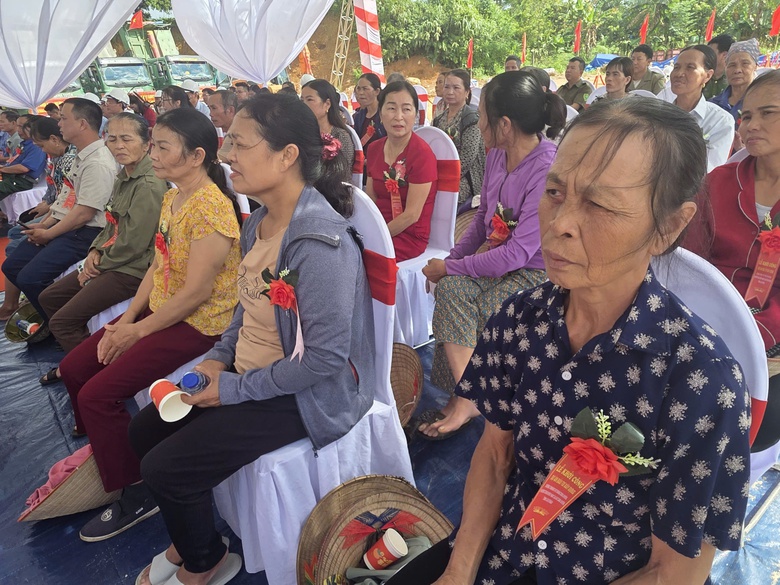 Khởi c&ocirc;ng dự &aacute;n đường tr&aacute;nh 100 tỷ đồng ở Lai Ch&acirc;u- Ảnh 3.