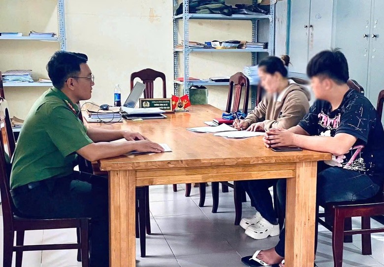 Thiếu ni&ecirc;n bị triệu tập v&igrave; đăng video vi phạm luật giao th&ocirc;ng l&ecirc;n mạng x&atilde; hội- Ảnh 1.