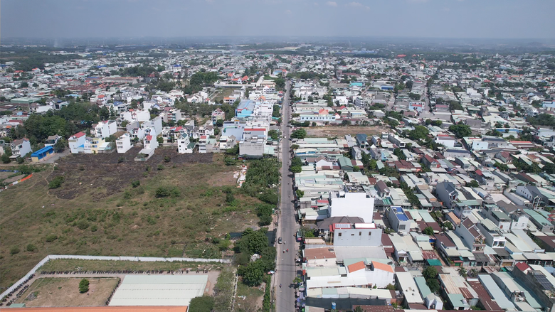 Đồng Nai: Siết chặt quản l&yacute; đ&ocirc; thị, trật tự x&acirc;y dựng v&agrave; đất đai- Ảnh 2.