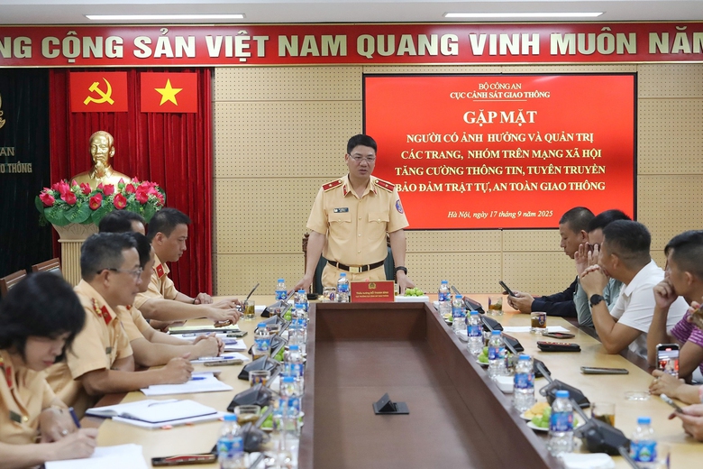 Cục trưởng CSGT: Sẽ đề xuất th&iacute; điểm thu nhỏ l&agrave;n &ocirc; t&ocirc;, d&agrave;nh ri&ecirc;ng l&agrave;n cho xe m&aacute;y- Ảnh 1.