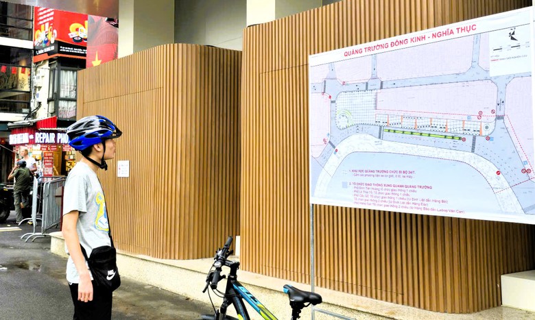 Người d&acirc;n n&oacute;i g&igrave; về kh&ocirc;ng gian đi bộ tại khu vực quảng trường Đ&ocirc;ng Kinh - Nghĩa Thục?- Ảnh 2.