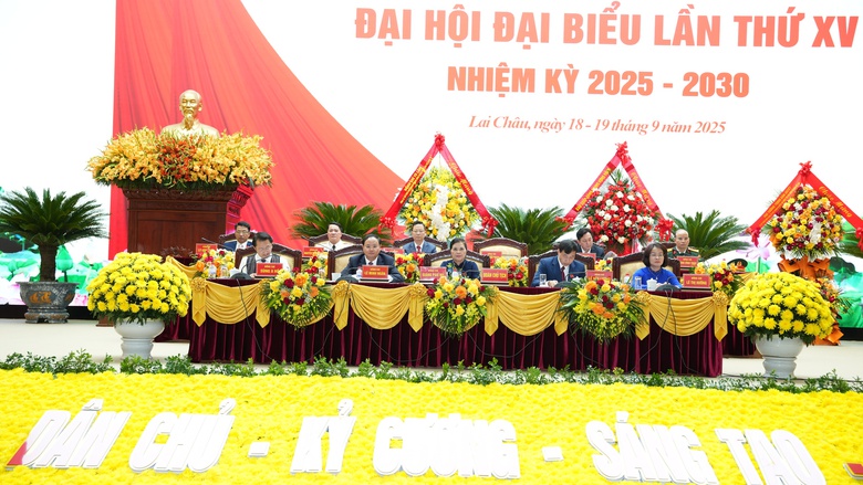 Quyết t&acirc;m x&acirc;y dựng Lai Ch&acirc;u ph&aacute;t triển xanh, bền vững- Ảnh 5.