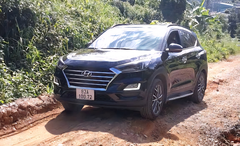 Hạ tầng giao thông phía Tây Quảng Ngãi hư hỏng nặng, tiềm ẩn nguy cơ tai nạn- Ảnh 11. Hạ tầng giao thông phía Tây Quảng Ngãi hư hỏng nặng, tiềm ẩn nguy cơ tai nạn- Ảnh 11.