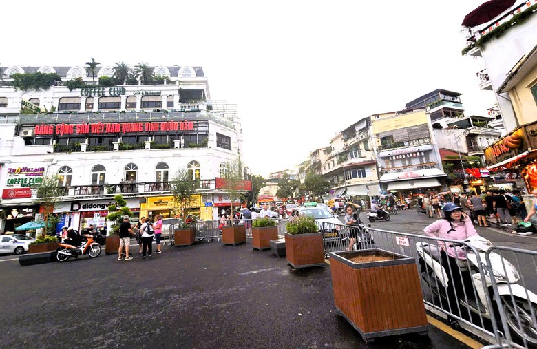 Người d&acirc;n n&oacute;i g&igrave; về kh&ocirc;ng gian đi bộ tại khu vực quảng trường Đ&ocirc;ng Kinh - Nghĩa Thục?- Ảnh 14.