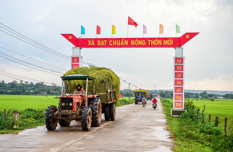 "Gỡ vướng" đ&aacute;nh gi&aacute; ti&ecirc;u ch&iacute; x&atilde; n&ocirc;ng th&ocirc;n mới- Ảnh 1.