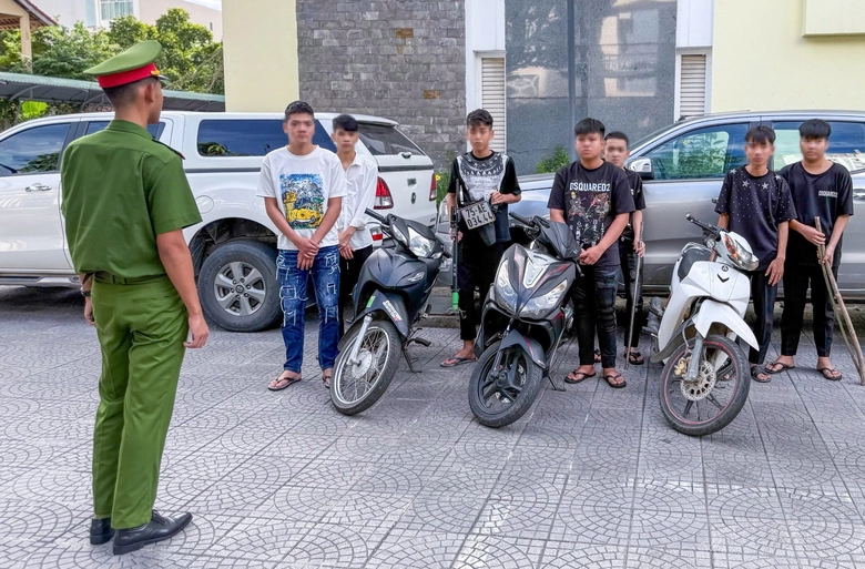 Huế: L&agrave;m r&otilde; 7 thiếu ni&ecirc;n cướp t&agrave;i sản trong đ&ecirc;m- Ảnh 1.