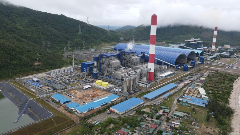 Hà Tĩnh tập trung 5 nhiệm vụ trọng tâm, 3 khâu đột phá nhiệm kỳ mới- Ảnh 3. Hà Tĩnh tập trung 5 nhiệm vụ trọng tâm, 3 khâu đột phá nhiệm kỳ mới- Ảnh 3.