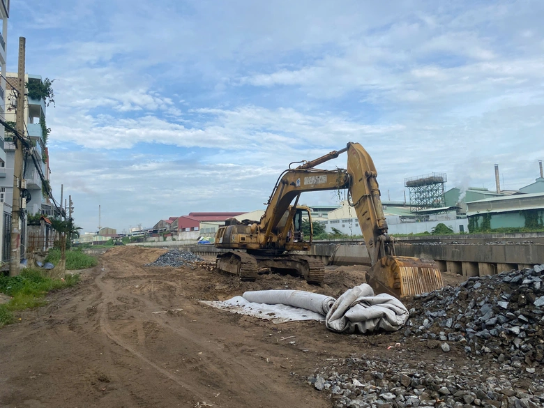 Nhiều hạng mục vẫn dở dang, dự &aacute;n k&ecirc;nh Tham Lương - Bến C&aacute;t c&oacute; về đ&iacute;ch đ&uacute;ng hẹn?- Ảnh 4.