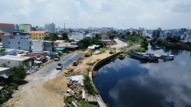 Nhiều hạng mục vẫn dở dang, dự &aacute;n k&ecirc;nh Tham Lương - Bến C&aacute;t c&oacute; về đ&iacute;ch đ&uacute;ng hẹn?- Ảnh 2.