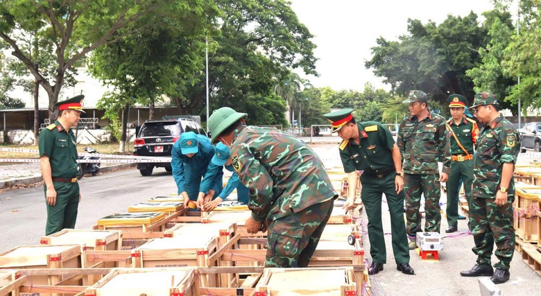 Đồng Nai - TP.HCM: Chuẩn bị xong ng&agrave;n gi&agrave;n ph&aacute;o hoa sẵn s&agrave;ng chờ tỏa s&aacute;ng giữa phố v&agrave; biển- Ảnh 1.