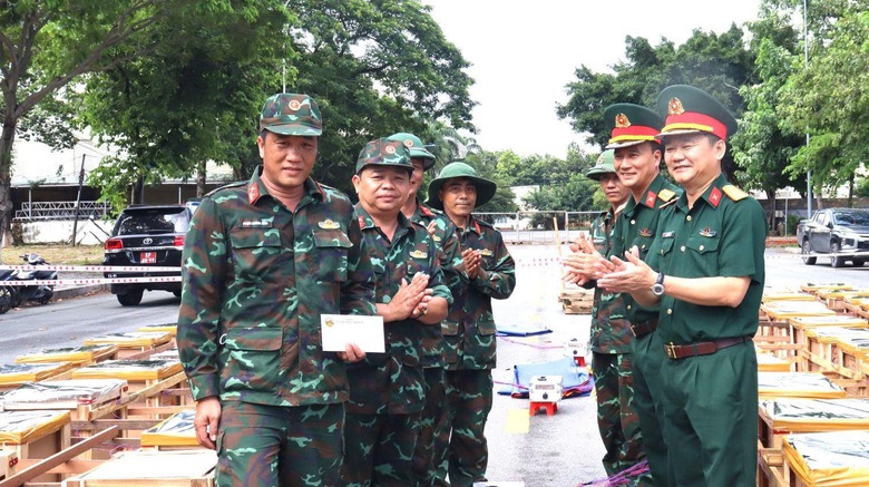 Đồng Nai - TP.HCM: Chuẩn bị xong ng&agrave;n gi&agrave;n ph&aacute;o hoa sẵn s&agrave;ng chờ tỏa s&aacute;ng giữa phố v&agrave; biển- Ảnh 2.