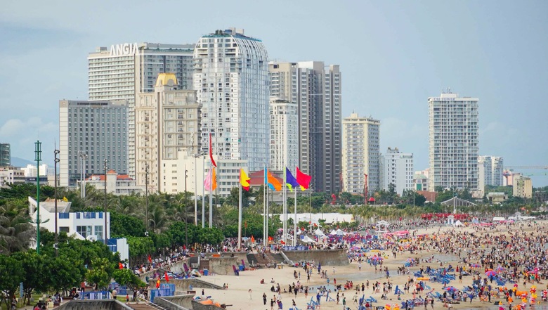 Đồng Nai - TP.HCM: Chuẩn bị xong ng&agrave;n gi&agrave;n ph&aacute;o hoa sẵn s&agrave;ng chờ tỏa s&aacute;ng giữa phố v&agrave; biển- Ảnh 9.