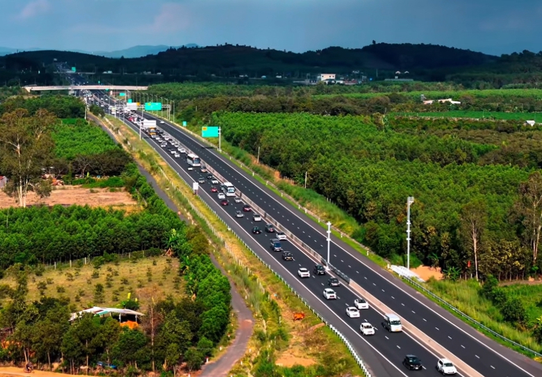 Nhiều đoạn cao tốc, quốc lộ qua Đồng Nai xe ken đặc sau kỳ nghỉ lễ 2/9- Ảnh 1.