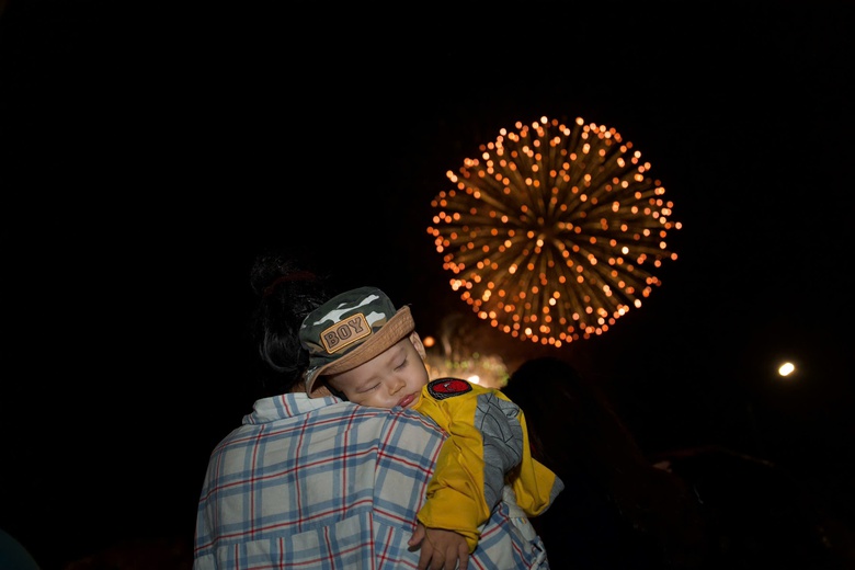 Mãn nhãn với đại tiệc ánh sáng chào mừng Quốc khánh 2/9 tại nhiều tỉnh, thành- Ảnh 12. Mãn nhãn với đại tiệc ánh sáng chào mừng Quốc khánh 2/9 tại nhiều tỉnh, thành- Ảnh 12.