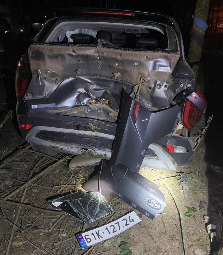 Điều tra vụ tai nạn giao th&ocirc;ng khiến ba mẹ con tử vong thương t&acirc;m- Ảnh 1.