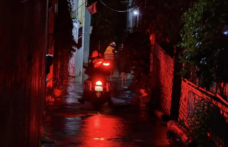 Mưa lớn kéo dài, cảnh báo lũ quét, dông lốc và sạt lở tại nhiều khu vực ở Đồng Nai- Ảnh 1. Mưa lớn kéo dài, cảnh báo lũ quét, dông lốc và sạt lở tại nhiều khu vực ở Đồng Nai- Ảnh 1.