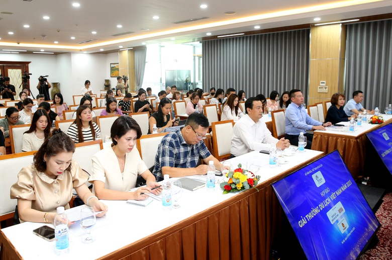18 danh hiệu danh gi&aacute; chờ đợi chủ nh&acirc;n tại Giải thưởng Du lịch Việt Nam 2025- Ảnh 3.