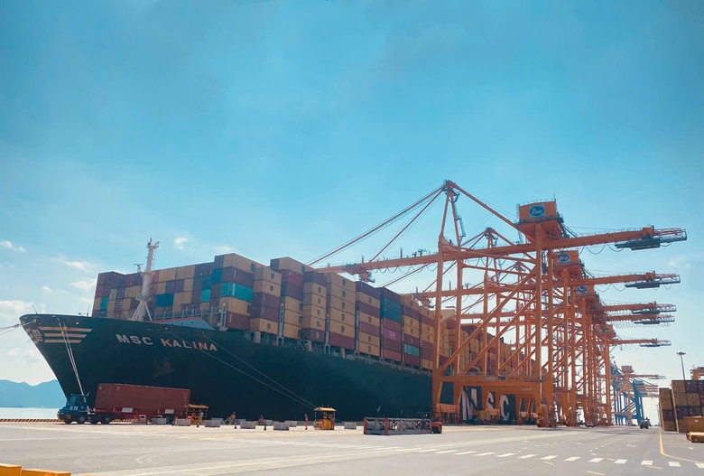 Cảng HTIT tại Lạch Huyện đ&oacute;n t&agrave;u container tới hơn 162.000 DWT- Ảnh 1.