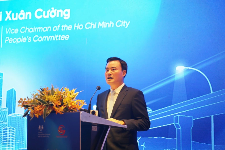 TP.HCM k&yacute; kết hợp t&aacute;c với Vương quốc Anh, học hỏi kinh nghiệm ph&aacute;t triển TOD- Ảnh 2.