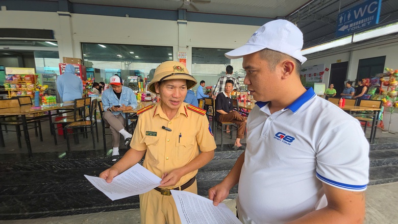 Ngăn chặn hiểm họa tai nạn giao th&ocirc;ng tr&ecirc;n cao tốc Nội B&agrave;i - L&agrave;o Cai- Ảnh 3.