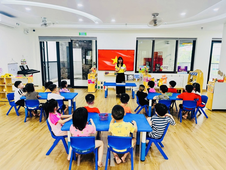 Hà Nội lên phương án sắp xếp mô hình tổ chức trường học, bệnh viện- Ảnh 1. Hà Nội lên phương án sắp xếp mô hình tổ chức trường học, bệnh viện- Ảnh 1.