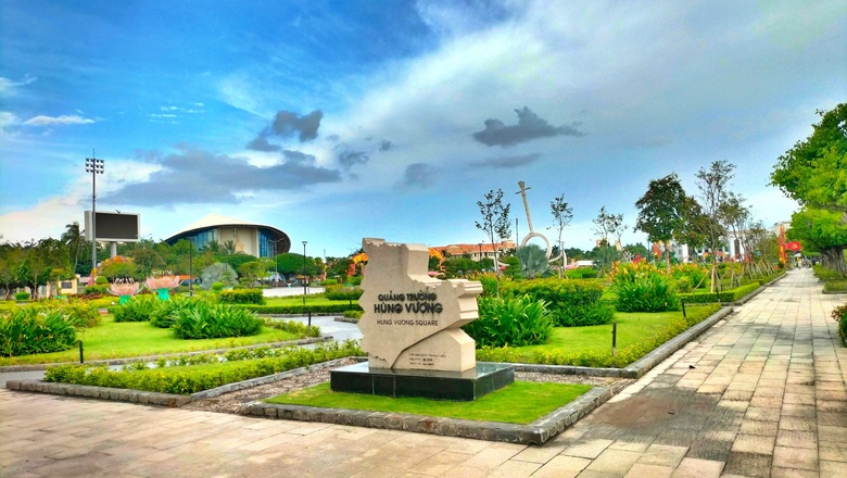 Giao th&ocirc;ng kết nối, vực dậy tiềm năng du lịch v&ugrave;ng địa đầu cực Nam của Tổ quốc- Ảnh 2.