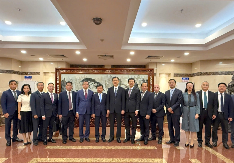 Khai mạc Phi&ecirc;n họp đầu ti&ecirc;n Ủy ban li&ecirc;n hợp hợp t&aacute;c đường sắt Việt - Trung tại Bắc Kinh- Ảnh 1.