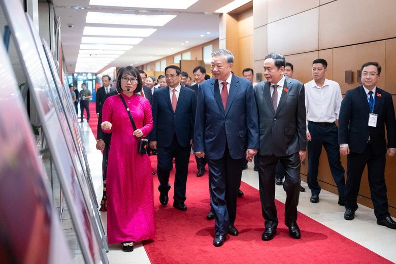 Tổng Bí thư Tô Lâm dự Đại hội đại biểu Đảng bộ Quốc hội nhiệm kỳ 2025 - 2030- Ảnh 5. Tổng Bí thư Tô Lâm dự Đại hội đại biểu Đảng bộ Quốc hội nhiệm kỳ 2025 - 2030- Ảnh 5.