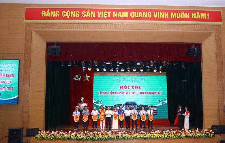 Transerco tổ chức Hội thi "X&acirc;y dựng văn ho&aacute; phục vụ xe bu&yacute;t" năm 2025- Ảnh 2.