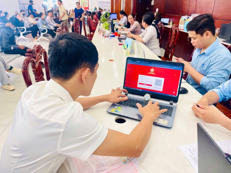 TP.HCM triển khai hỗ trợ tiền thu&ecirc; nh&agrave; cho c&aacute;n bộ sau s&aacute;p nhập- Ảnh 1.