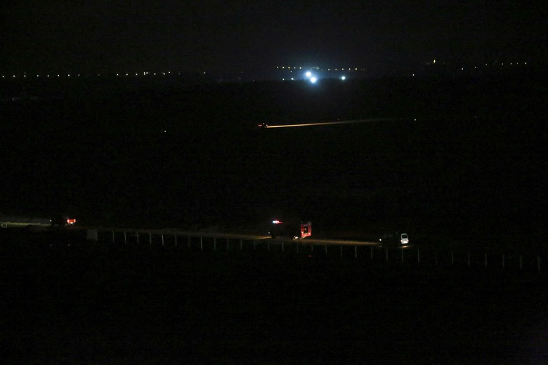 Chuyến bay hiệu chuẩn đầu ti&ecirc;n tiếp cận đường băng s&acirc;n bay Long Th&agrave;nh- Ảnh 6.