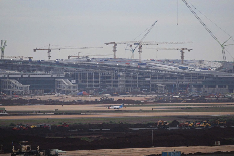 Chuyến bay hiệu chuẩn đầu ti&ecirc;n tiếp cận đường băng s&acirc;n bay Long Th&agrave;nh- Ảnh 2.