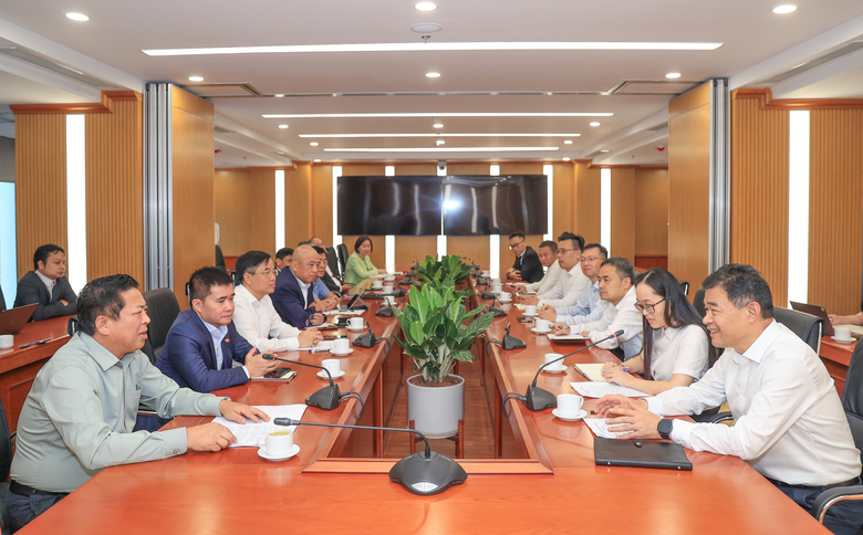 Minister Tran Hong Minh meets Shandong Hi-Speed to boost transport infrastructure ties- Ảnh 1.