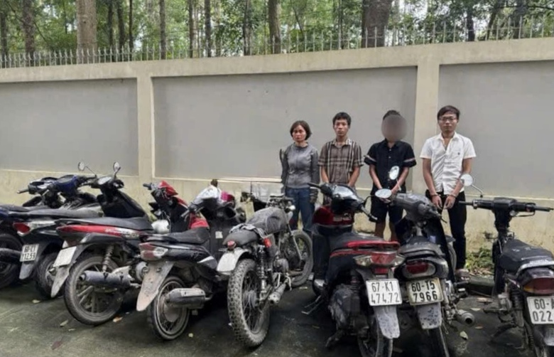 Đồng Nai: Bắt nh&oacute;m trộm h&agrave;ng loạt xe m&aacute;y b&aacute;n với gi&aacute; 500.000 đồng/chiếc- Ảnh 1.