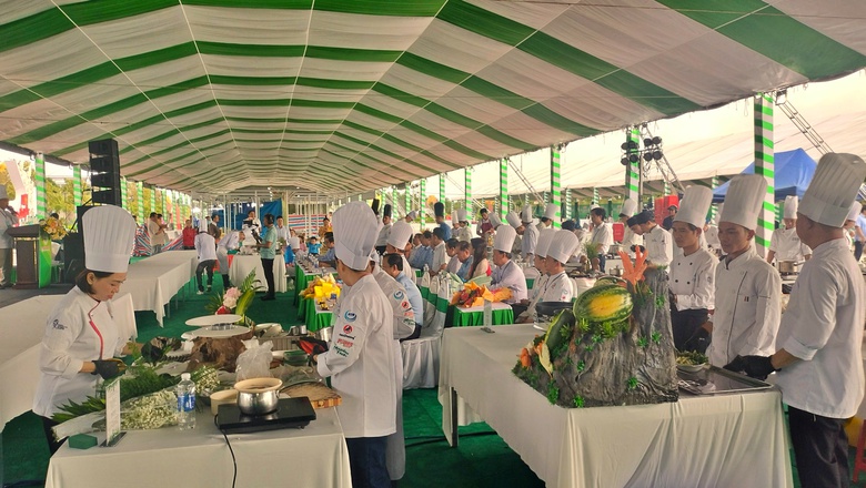 Cuộc thi đầu bếp t&agrave;i năng giới thiệu "Tinh hoa Văn h&oacute;a ẩm thực C&agrave; Mau"- Ảnh 2.