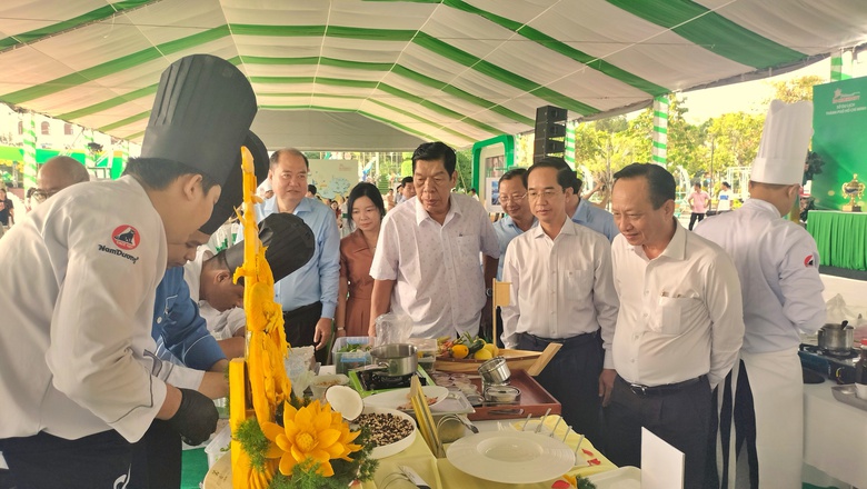 Cuộc thi đầu bếp t&agrave;i năng giới thiệu "Tinh hoa Văn h&oacute;a ẩm thực C&agrave; Mau"- Ảnh 6.