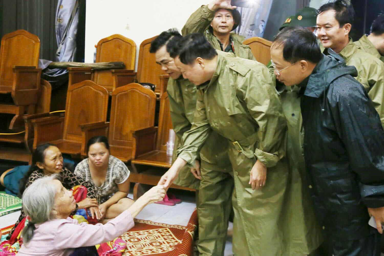 Khẩn cấp cấm cầu Cửa Hội, cao tốc Bắc - Nam qua 3 tỉnh để ứng ph&oacute; b&atilde;o số 10- Ảnh 3.