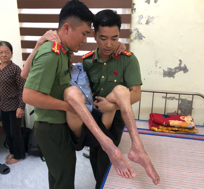 H&agrave; Tĩnh sơ t&aacute;n người d&acirc;n trước giờ b&atilde;o số 10 đổ bộ- Ảnh 2.