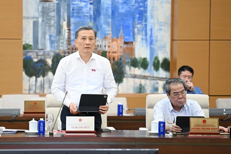 Cần cơ chế đ&aacute;nh gi&aacute; vi&ecirc;n chức, kh&ocirc;ng thể tuyển v&agrave;o l&agrave; ở trong bộ m&aacute;y suốt đời- Ảnh 3.