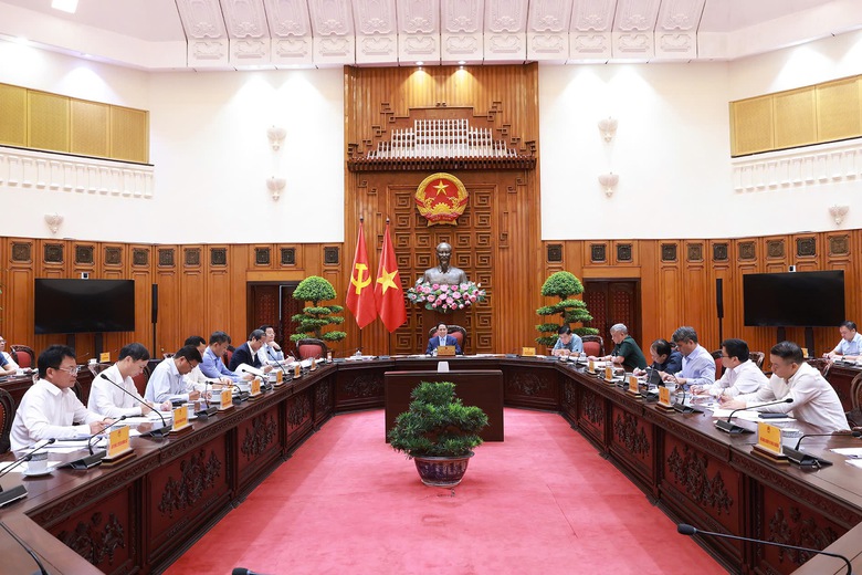 Ph&acirc;n c&ocirc;ng "6 r&otilde;" th&uacute;c đẩy dự &aacute;n đường sắt L&agrave;o Cai - H&agrave; Nội - Hải Ph&ograve;ng- Ảnh 2.