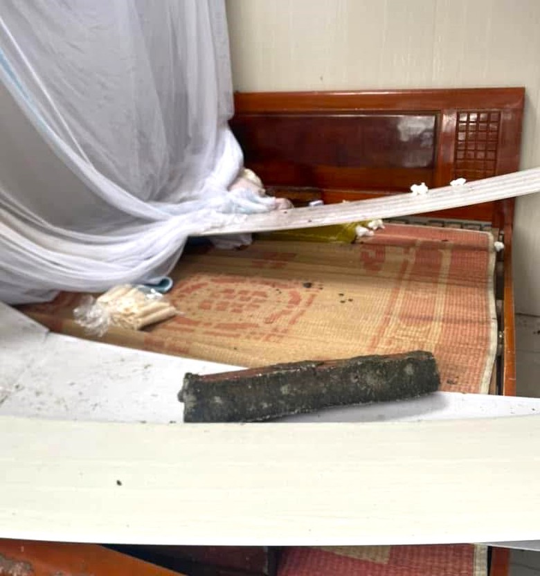 Bão số 10: Nhiều ngôi nhà đổ sập, đã có thiệt hại về người- Ảnh 18. Bão số 10: Nhiều ngôi nhà đổ sập, đã có thiệt hại về người- Ảnh 18.