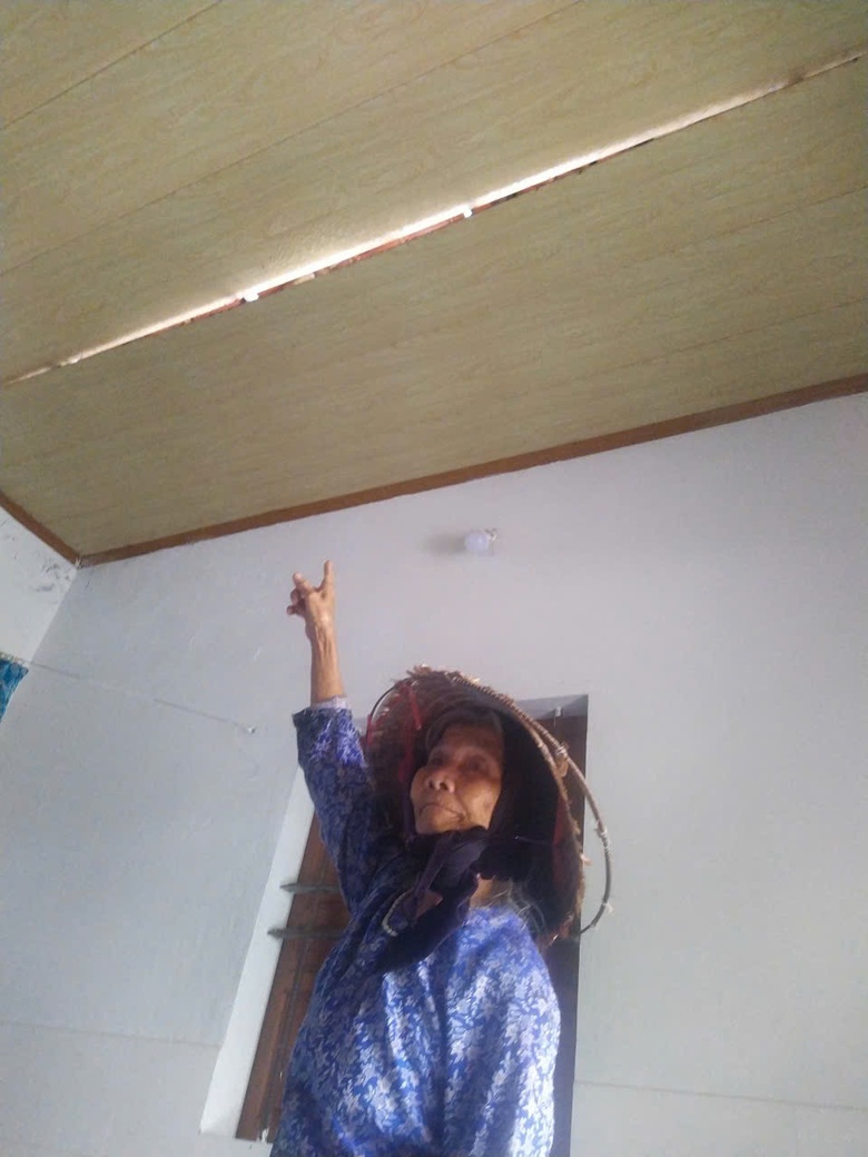 Chưa kịp gượng dậy sau b&atilde;o số 5, người d&acirc;n H&agrave; Tĩnh lại oằn m&igrave;nh hứng b&atilde;o số 10- Ảnh 2.