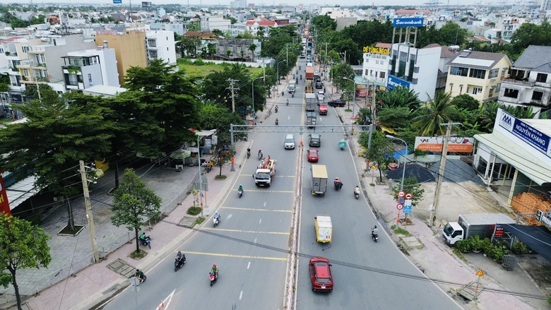 TP.HCM điều chỉnh dự án đường Nguyễn Duy Trinh, tăng vốn hơn 1.000 tỷ đồng- Ảnh 1. TP.HCM điều chỉnh dự án đường Nguyễn Duy Trinh, tăng vốn hơn 1.000 tỷ đồng- Ảnh 1.