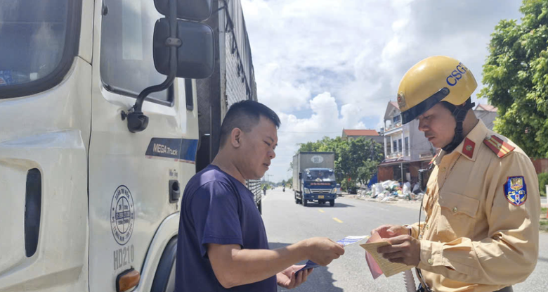 Tai nạn giao th&ocirc;ng giảm s&acirc;u cả 3 ti&ecirc;u ch&iacute; trong kỳ nghỉ lễ 2/9- Ảnh 1.